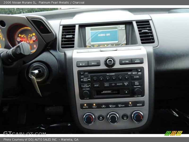 Platinum Pearl Metallic / Charcoal 2006 Nissan Murano SL