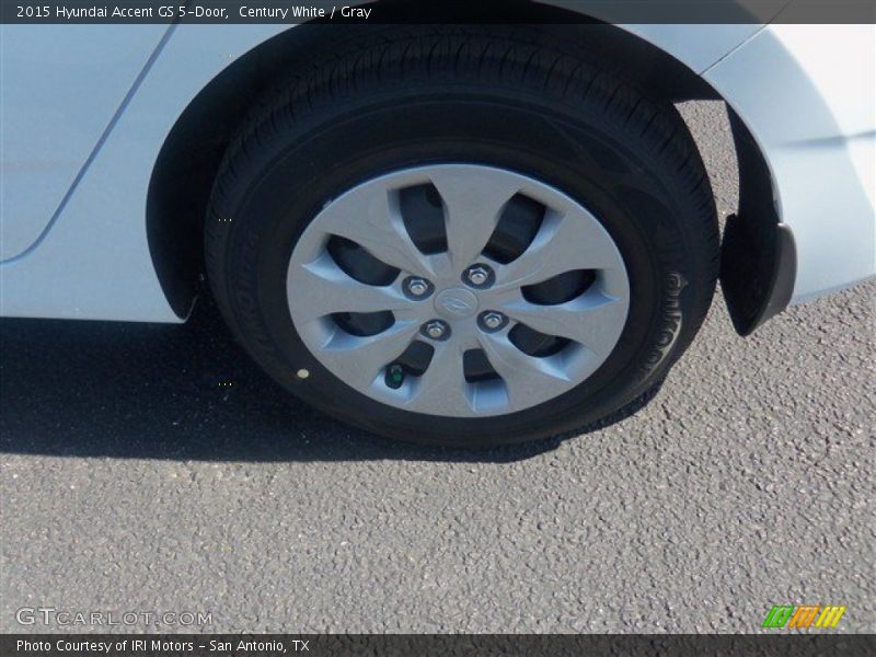 Century White / Gray 2015 Hyundai Accent GS 5-Door