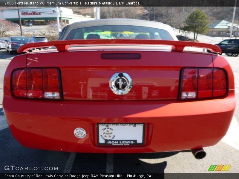 Redfire Metallic / Dark Charcoal 2005 Ford Mustang V6 Premium Convertible