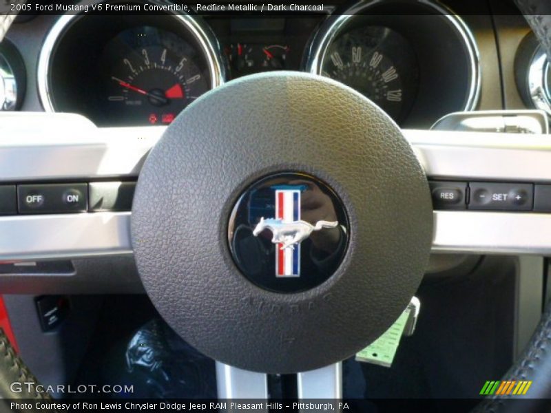 Redfire Metallic / Dark Charcoal 2005 Ford Mustang V6 Premium Convertible