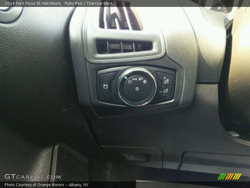 Ruby Red / Charcoal Black 2014 Ford Focus SE Hatchback