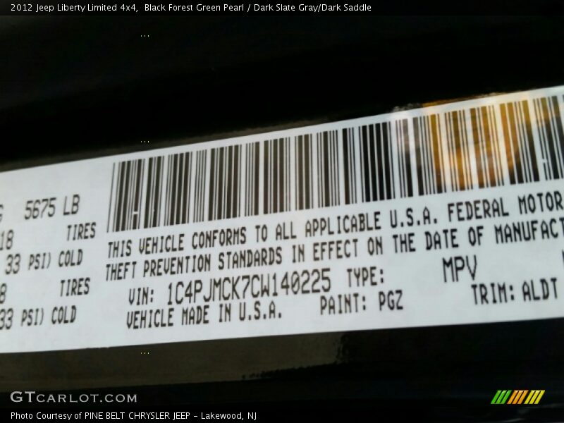Black Forest Green Pearl / Dark Slate Gray/Dark Saddle 2012 Jeep Liberty Limited 4x4