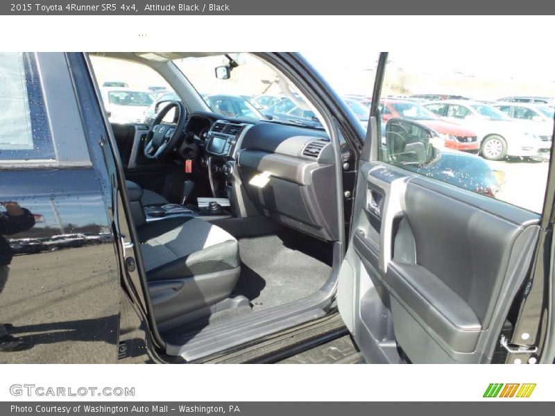 Attitude Black / Black 2015 Toyota 4Runner SR5 4x4