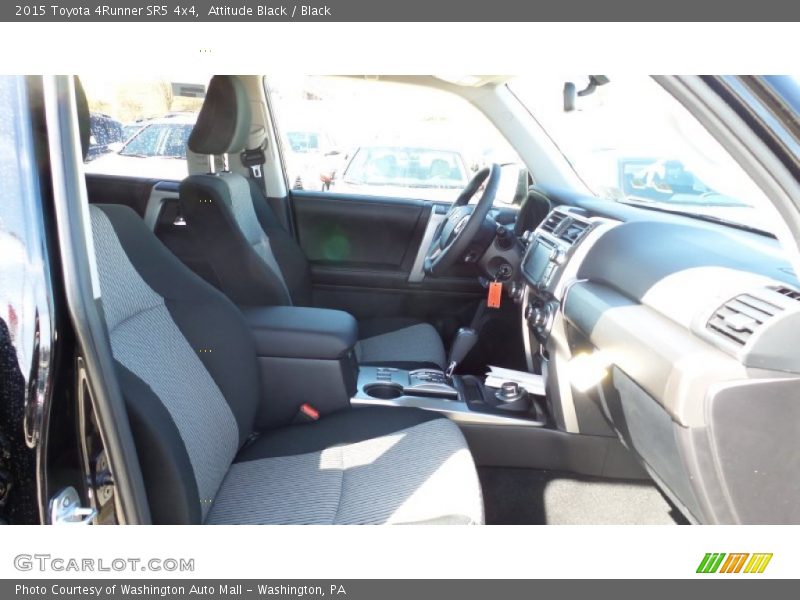 Attitude Black / Black 2015 Toyota 4Runner SR5 4x4