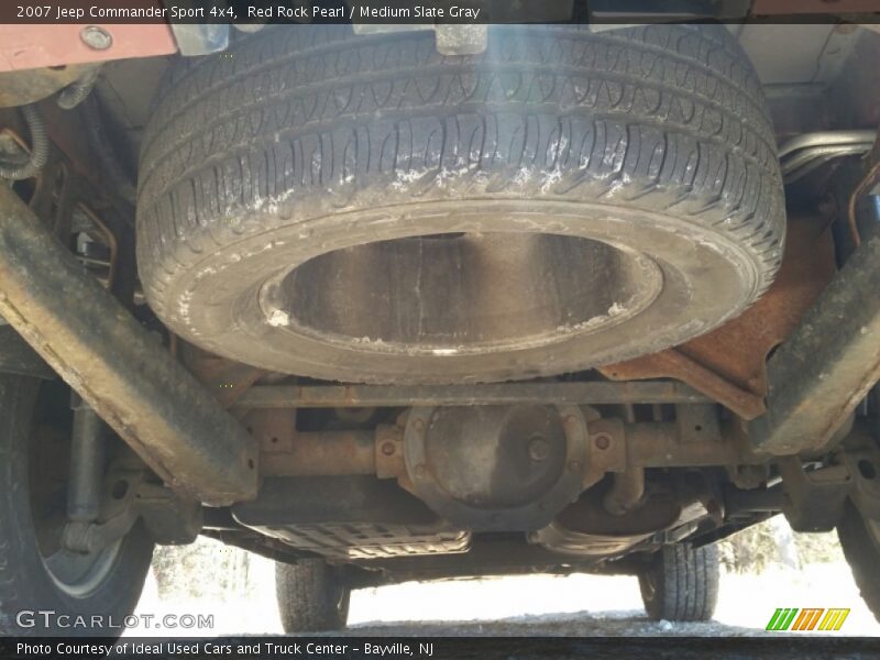 Red Rock Pearl / Medium Slate Gray 2007 Jeep Commander Sport 4x4