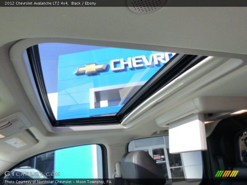 Black / Ebony 2012 Chevrolet Avalanche LTZ 4x4