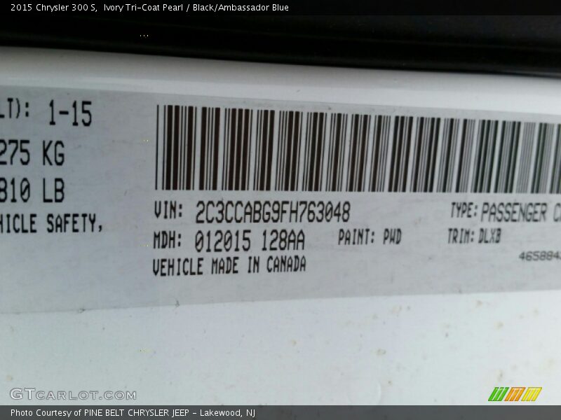 Ivory Tri-Coat Pearl / Black/Ambassador Blue 2015 Chrysler 300 S