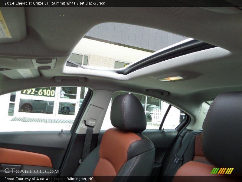 Summit White / Jet Black/Brick 2014 Chevrolet Cruze LT