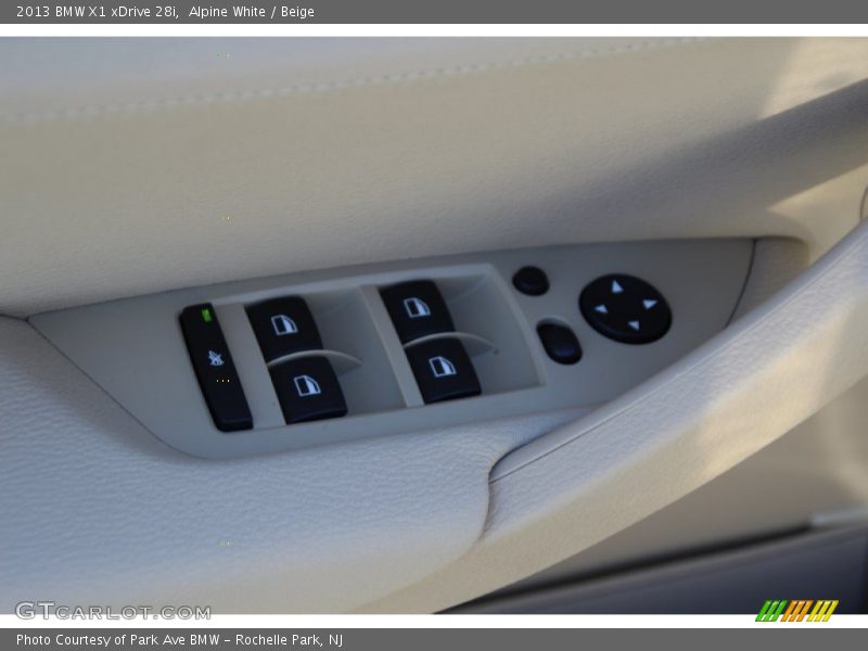 Alpine White / Beige 2013 BMW X1 xDrive 28i
