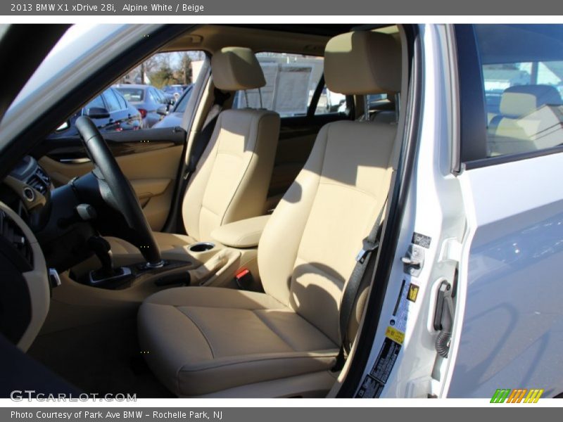 Alpine White / Beige 2013 BMW X1 xDrive 28i