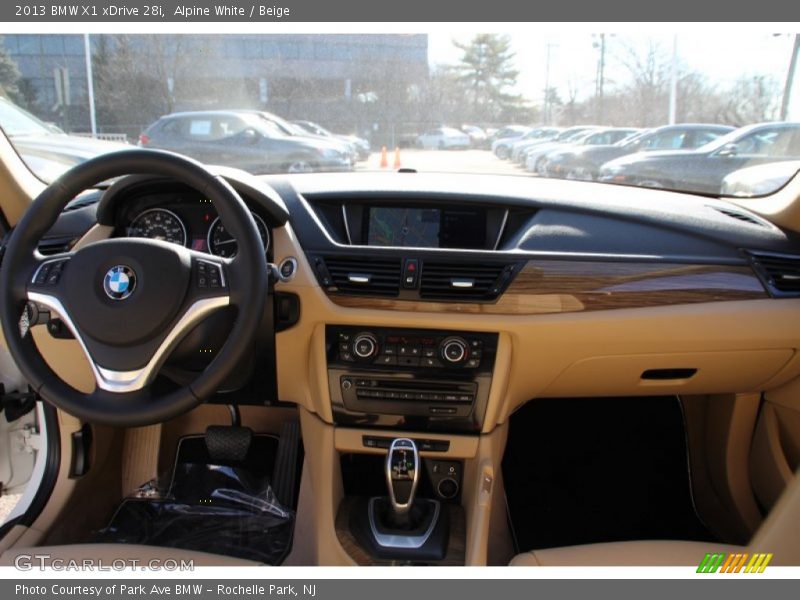 Alpine White / Beige 2013 BMW X1 xDrive 28i