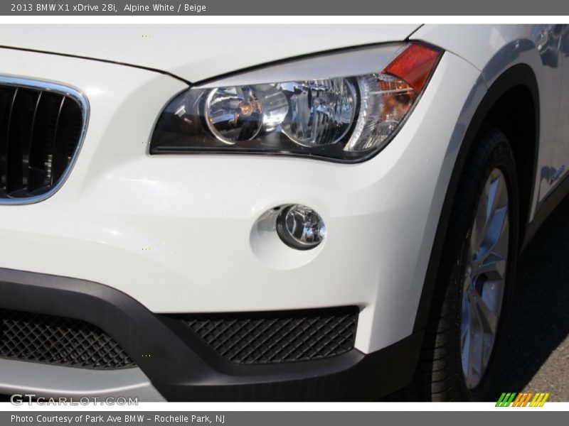 Alpine White / Beige 2013 BMW X1 xDrive 28i