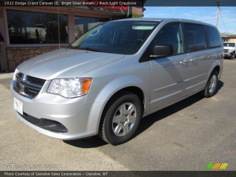 Bright Silver Metallic / Black/Light Graystone 2012 Dodge Grand Caravan SE