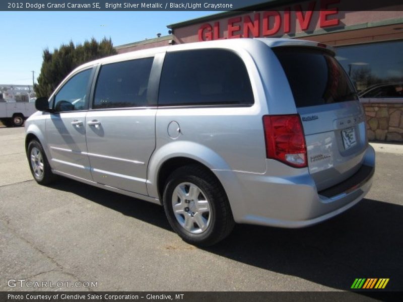 Bright Silver Metallic / Black/Light Graystone 2012 Dodge Grand Caravan SE