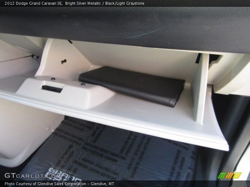 Bright Silver Metallic / Black/Light Graystone 2012 Dodge Grand Caravan SE
