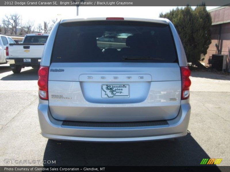 Bright Silver Metallic / Black/Light Graystone 2012 Dodge Grand Caravan SE