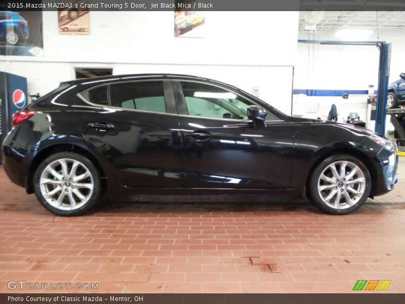  2015 MAZDA3 s Grand Touring 5 Door Jet Black Mica