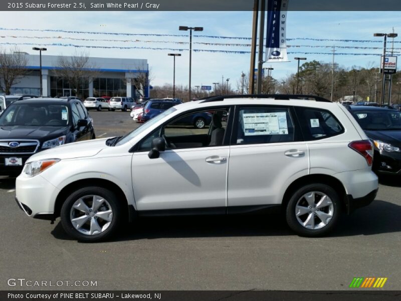 Satin White Pearl / Gray 2015 Subaru Forester 2.5i