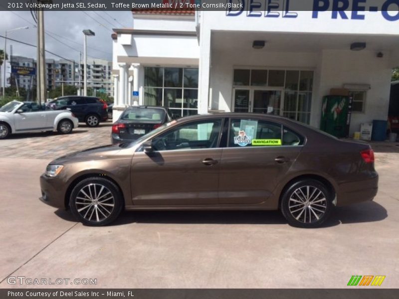 Toffee Brown Metallic / 2 Tone Cornsilk/Black 2012 Volkswagen Jetta SEL Sedan