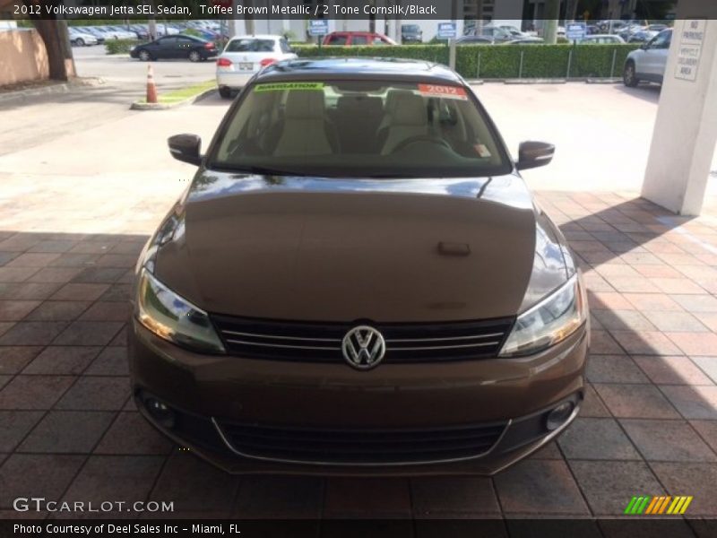 Toffee Brown Metallic / 2 Tone Cornsilk/Black 2012 Volkswagen Jetta SEL Sedan