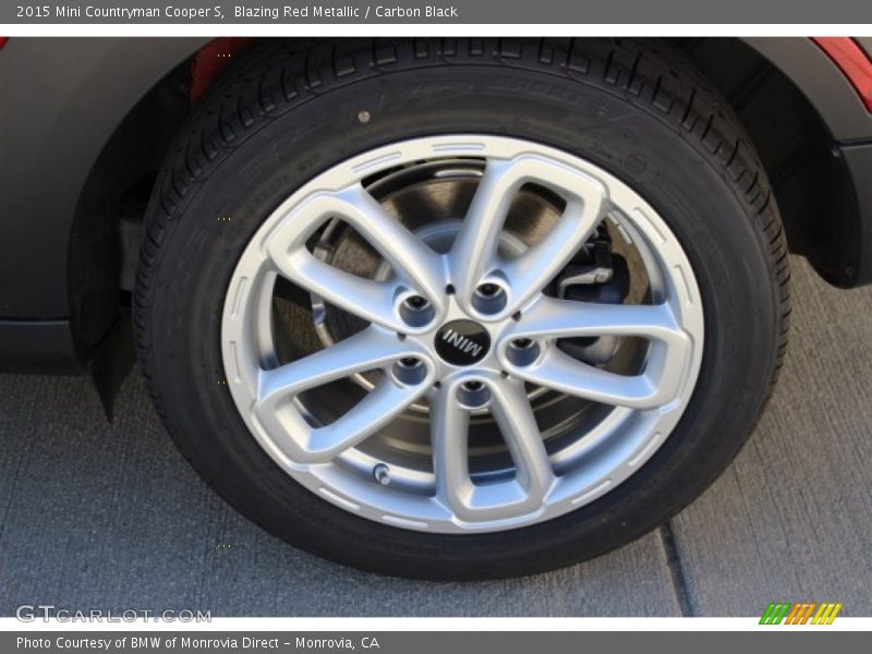 Blazing Red Metallic / Carbon Black 2015 Mini Countryman Cooper S