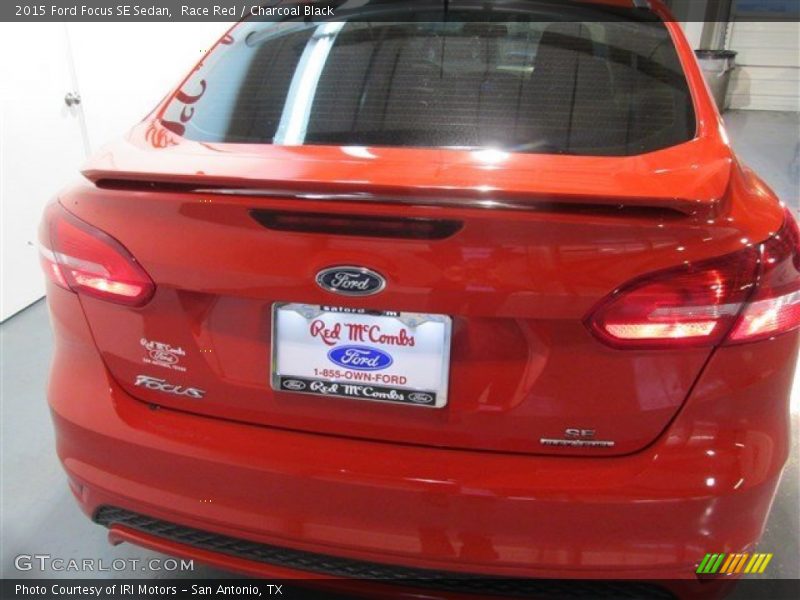 Race Red / Charcoal Black 2015 Ford Focus SE Sedan