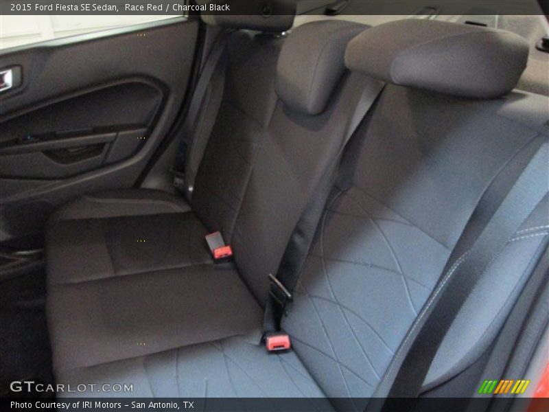 Race Red / Charcoal Black 2015 Ford Fiesta SE Sedan