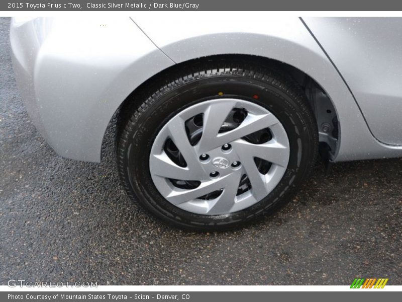  2015 Prius c Two Wheel