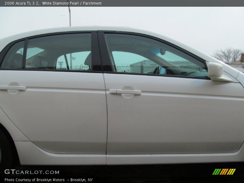 White Diamond Pearl / Parchment 2006 Acura TL 3.2