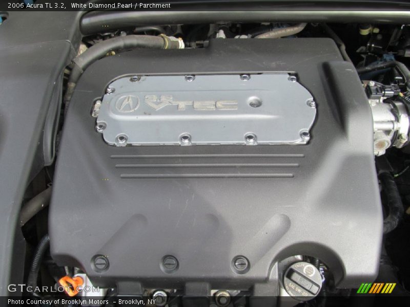 White Diamond Pearl / Parchment 2006 Acura TL 3.2