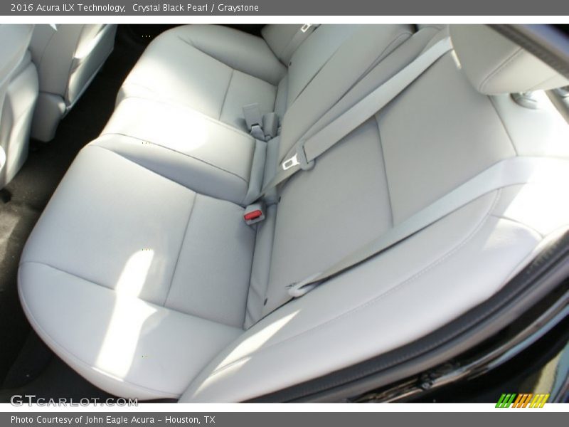 Rear Seat of 2016 ILX Technology