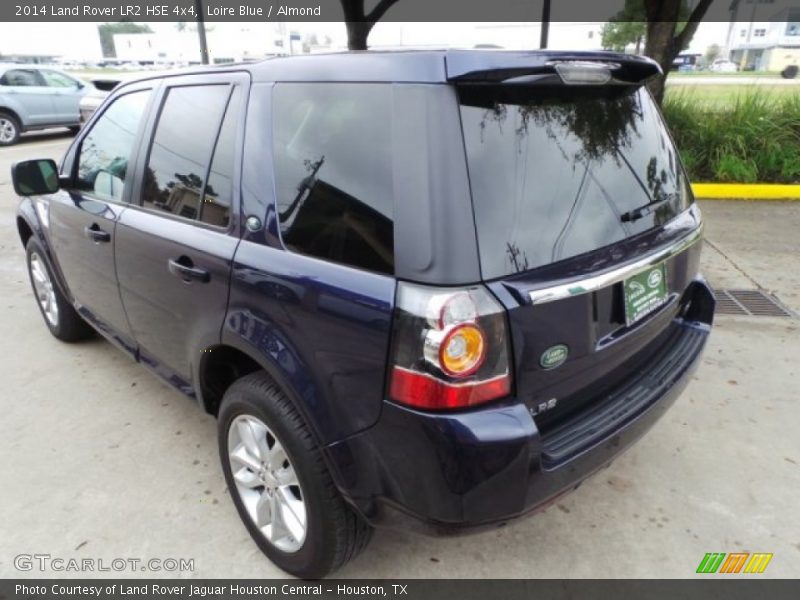 Loire Blue / Almond 2014 Land Rover LR2 HSE 4x4