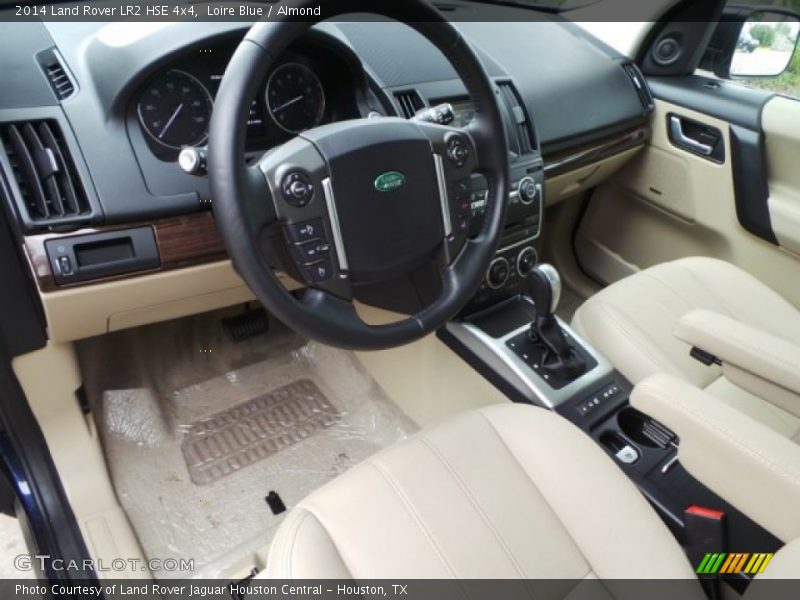 Loire Blue / Almond 2014 Land Rover LR2 HSE 4x4