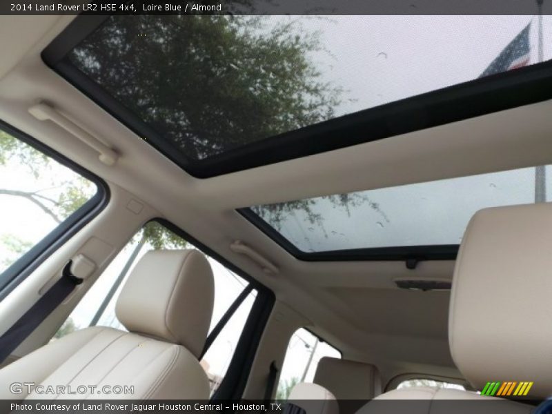 Loire Blue / Almond 2014 Land Rover LR2 HSE 4x4