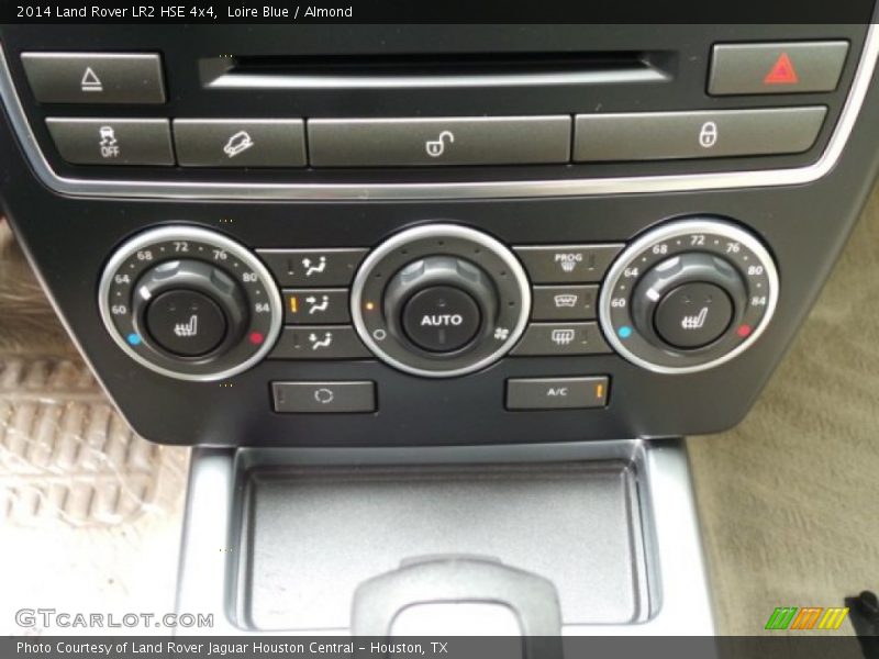 Loire Blue / Almond 2014 Land Rover LR2 HSE 4x4