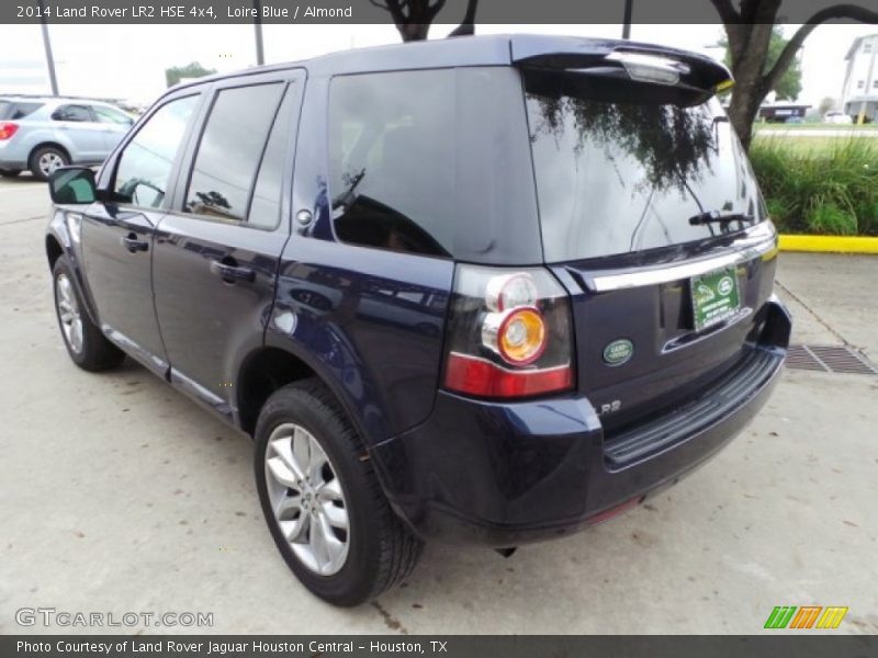 Loire Blue / Almond 2014 Land Rover LR2 HSE 4x4