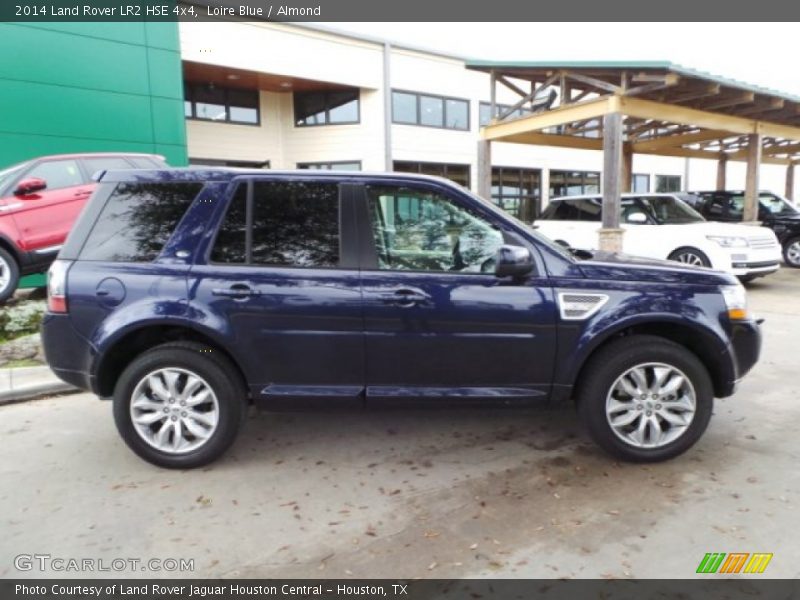 Loire Blue / Almond 2014 Land Rover LR2 HSE 4x4