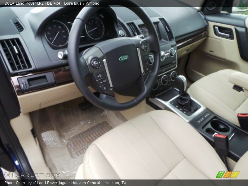Loire Blue / Almond 2014 Land Rover LR2 HSE 4x4