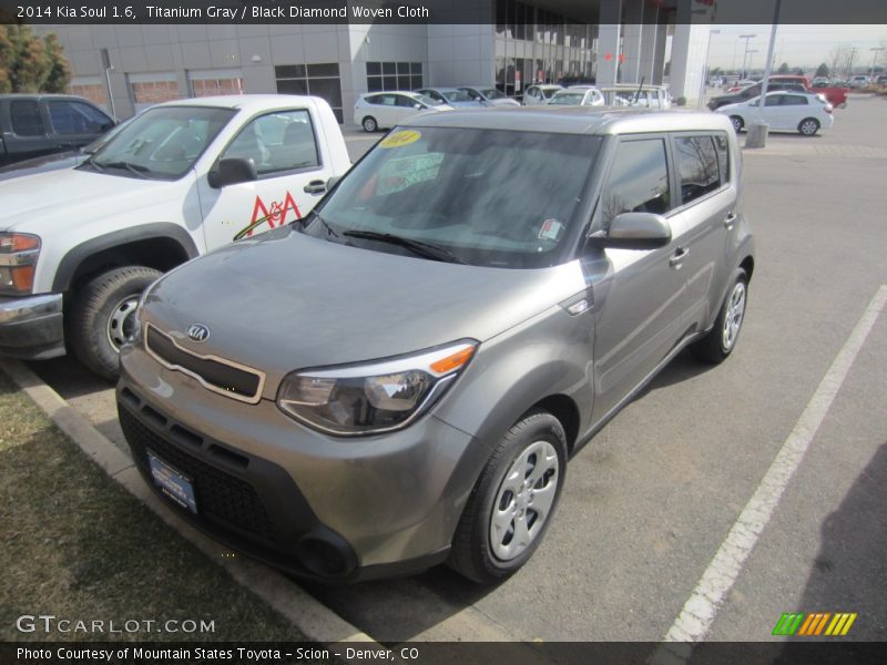 Titanium Gray / Black Diamond Woven Cloth 2014 Kia Soul 1.6
