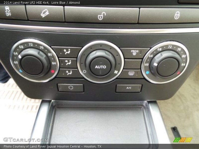 Loire Blue / Almond 2014 Land Rover LR2 HSE 4x4