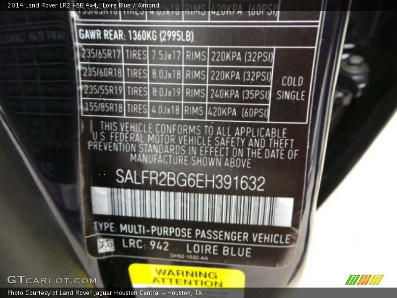 Loire Blue / Almond 2014 Land Rover LR2 HSE 4x4