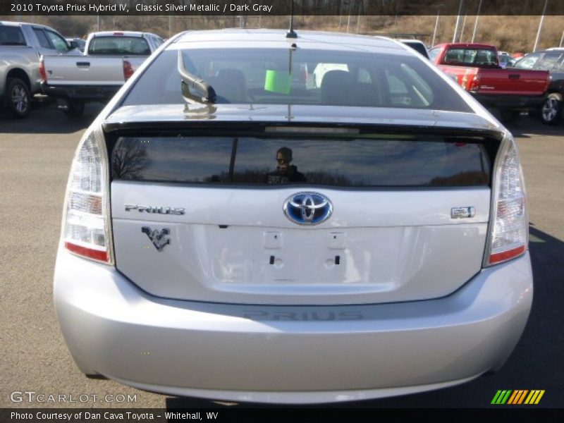Classic Silver Metallic / Dark Gray 2010 Toyota Prius Hybrid IV