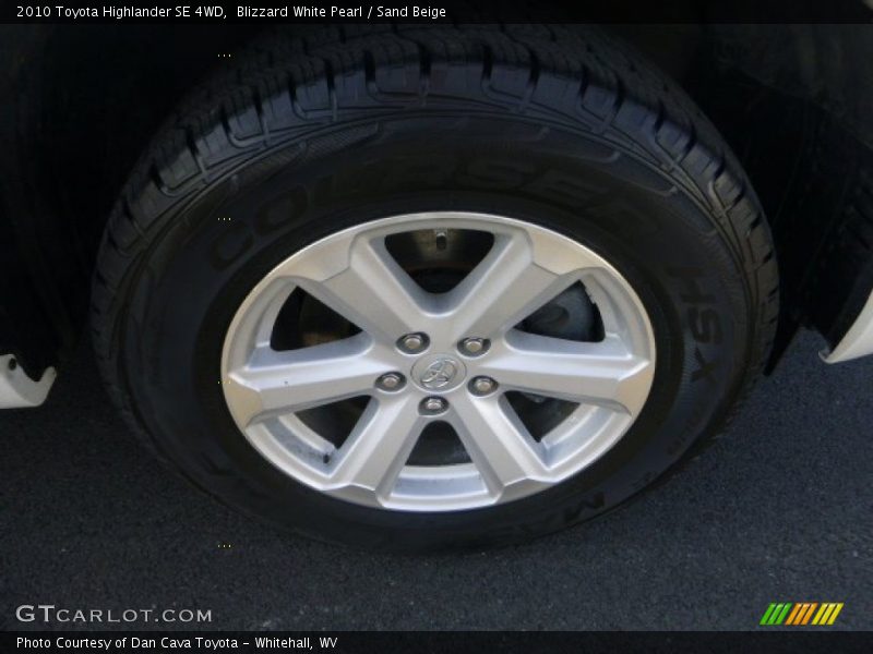 Blizzard White Pearl / Sand Beige 2010 Toyota Highlander SE 4WD
