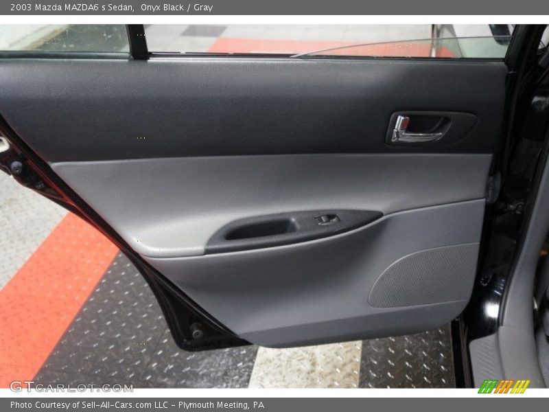 Onyx Black / Gray 2003 Mazda MAZDA6 s Sedan