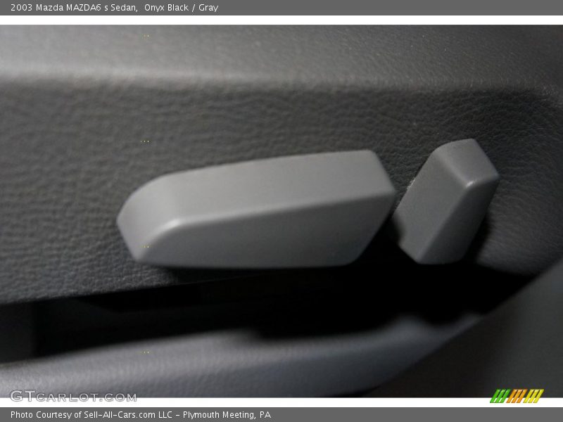 Onyx Black / Gray 2003 Mazda MAZDA6 s Sedan