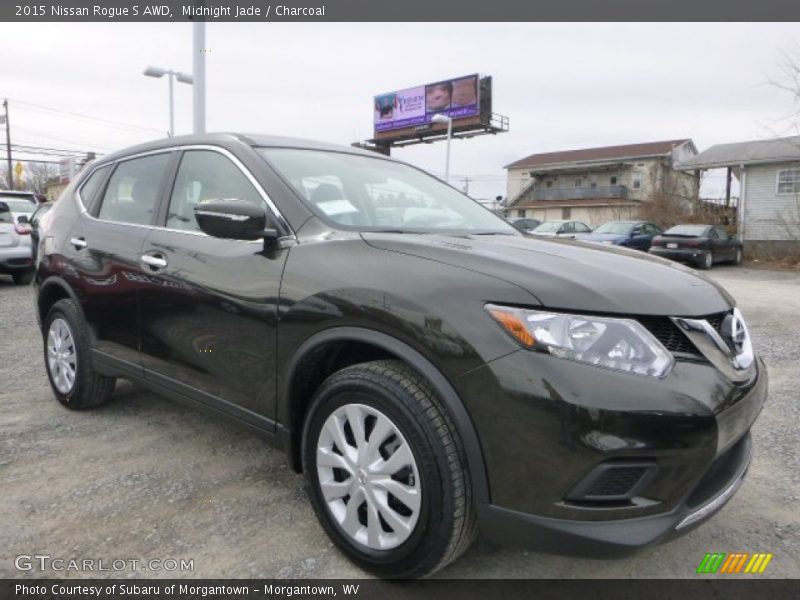 Front 3/4 View of 2015 Rogue S AWD