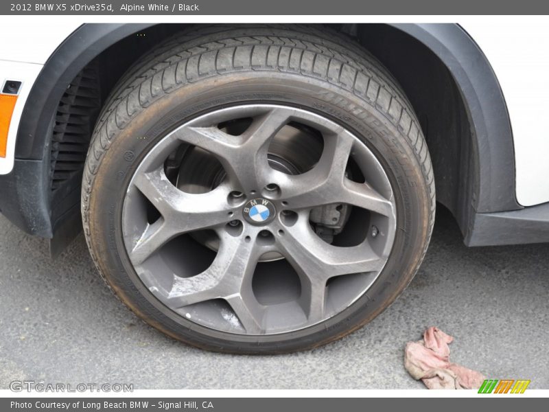 Alpine White / Black 2012 BMW X5 xDrive35d