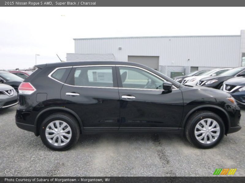 Super Black / Charcoal 2015 Nissan Rogue S AWD
