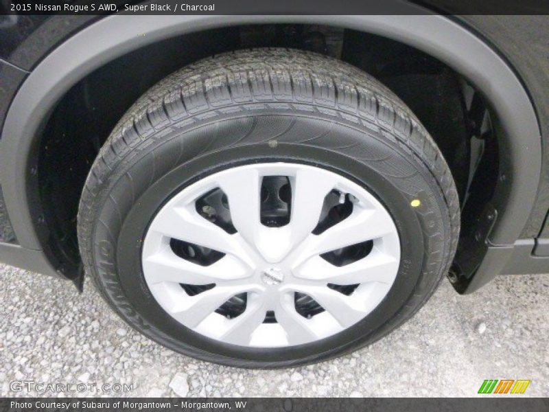 Super Black / Charcoal 2015 Nissan Rogue S AWD