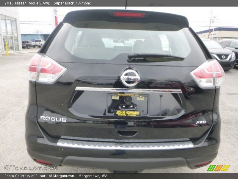 Super Black / Almond 2015 Nissan Rogue S AWD
